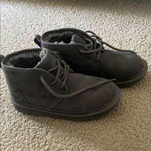 Ugg chukka boots
